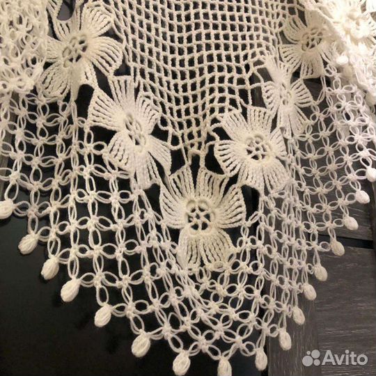 Шаль-Платок, вязаная. Ручная работа