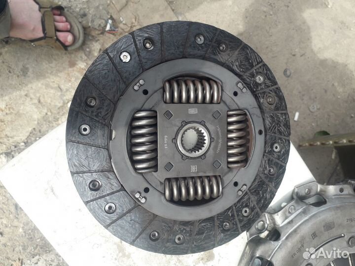 Запчасти сцепления Рено