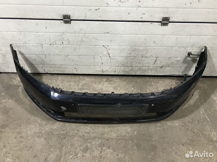 Бампер передний Volkswagen Passat B7