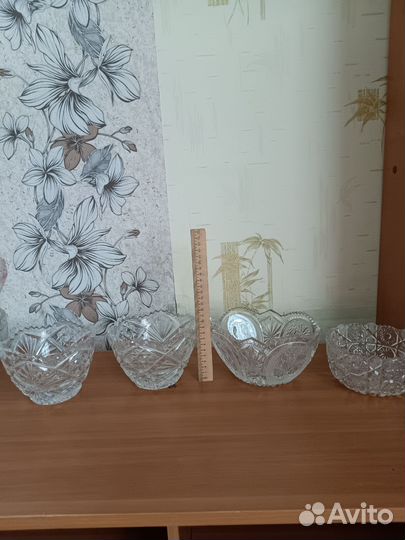 Посуда, ваза, ложки, солонка