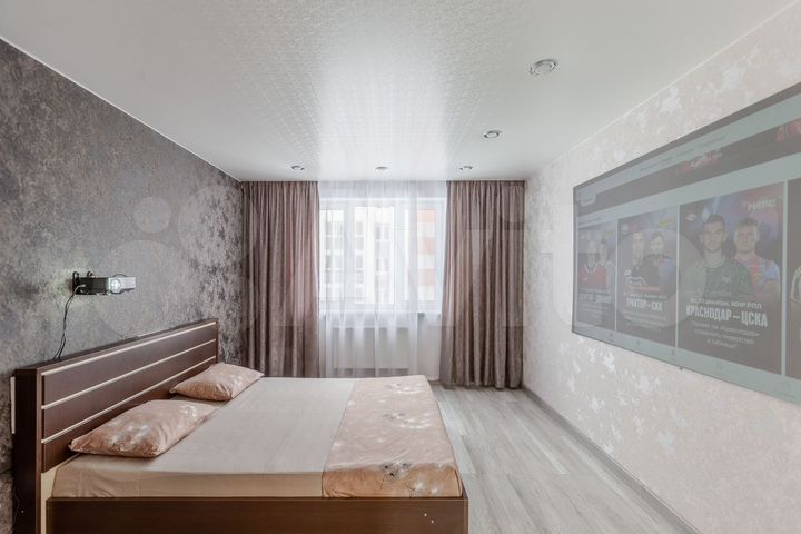 1-к. квартира, 42 м², 19/25 эт.