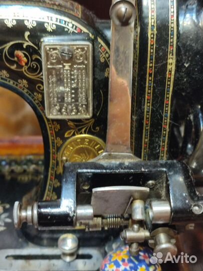 Швейная машинка Gritzner Durlach