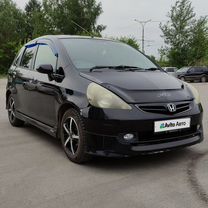 Honda Fit 1.3 CVT, 2001, 313 000 км, с пробегом, цена 439 000 руб.