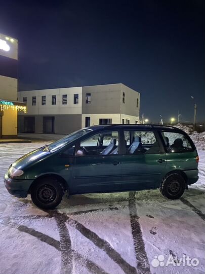 Volkswagen Sharan 2.0 МТ, 1997, 319 900 км