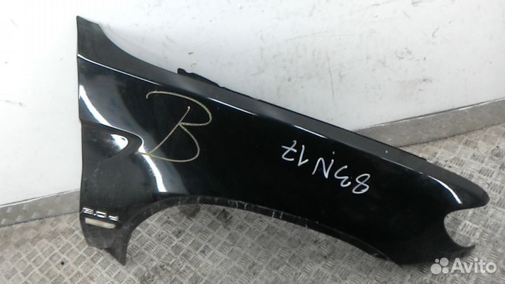 Крыло переднее правое на бмв Х5 Е53