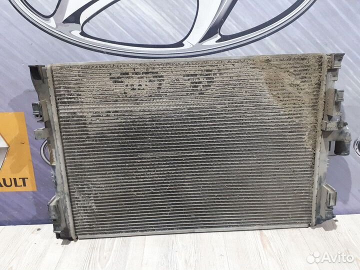Радиатор охлаждения двигателя основной Renault log