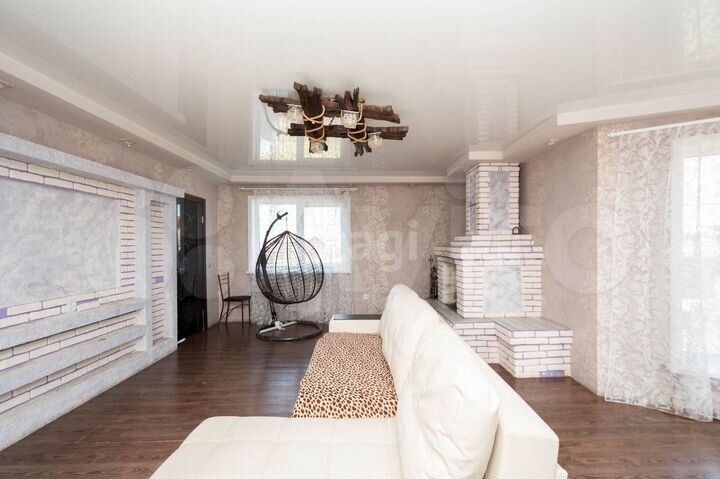 Дом 205 м² на участке 20 сот.