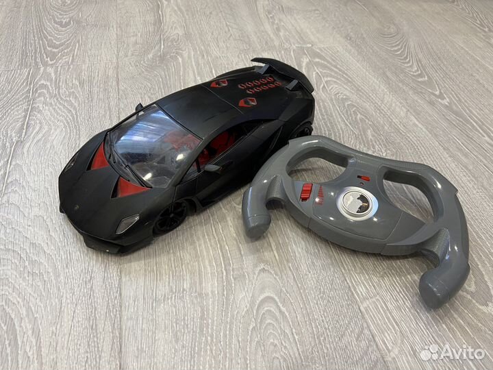 Машина на пульте управления