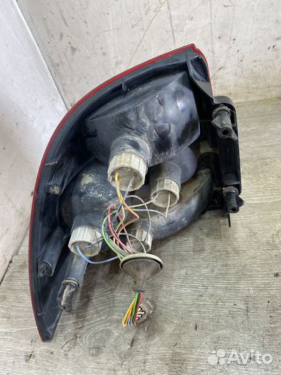 Фонарь задний правый ваз (LADA) Priora