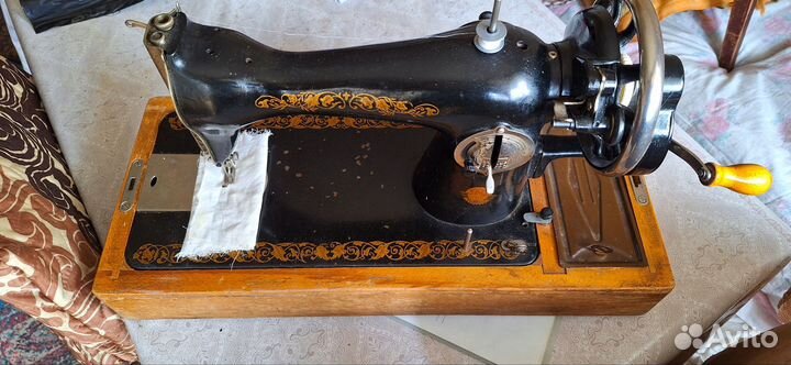 Швейная машинка