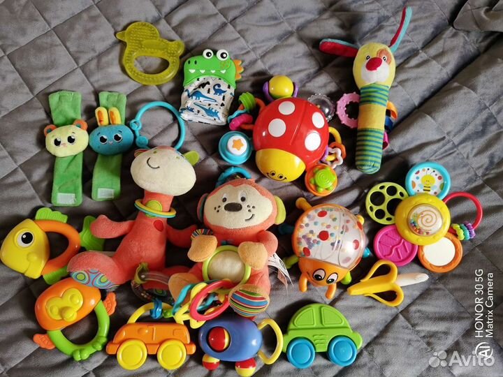 Развивающие игрушки