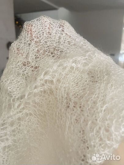 Оренбургский пуховый платок, молочный, новый