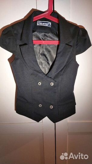 Школьная жилетка для девочки синяя 140