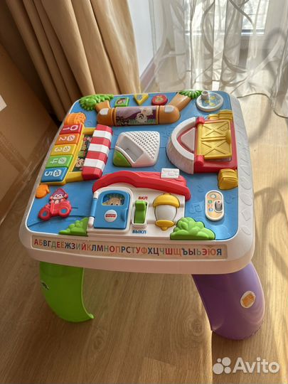 Развивающий столик fisher price