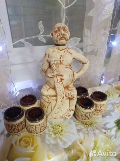 Кувшин для вина глиняный со стаканами. Новый