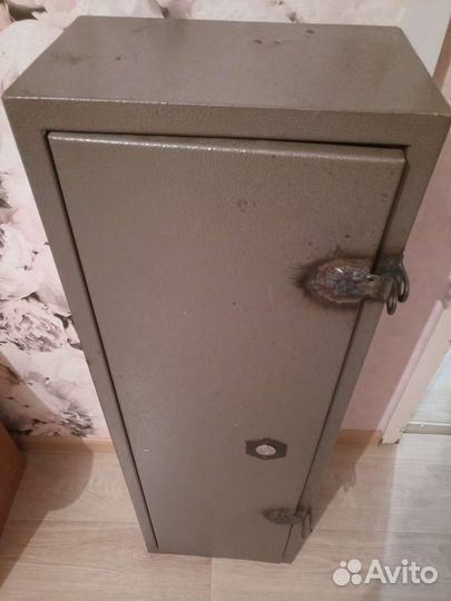 Оружейный сейф бу