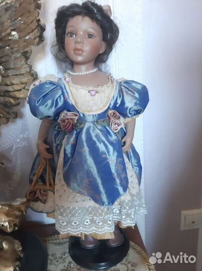 Коллекционная кукла фарфор