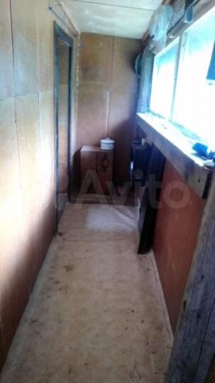 Дача 16 м² на участке 10 сот.