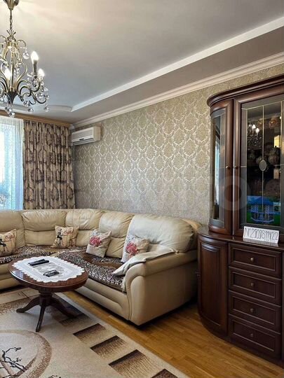 2-к. квартира, 67,7 м², 2/6 эт.