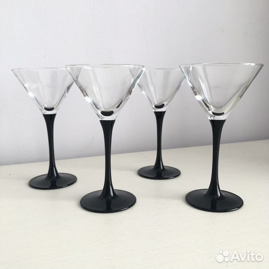 Новый набор бокалов для мартини,коктейлей Luminarc