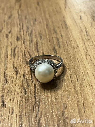 Серебряное кольцо