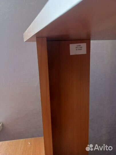 Стол компьютерный (письменный)