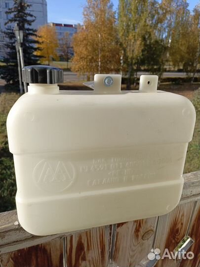 Канистра 7л, с краником, для бензина