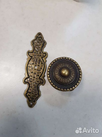 Ручки мебельные декоративные