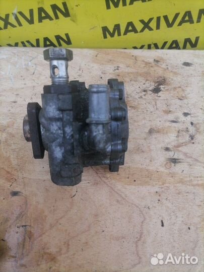 Насос гидроусилителя руля Audi A6 C6 BRE 2007