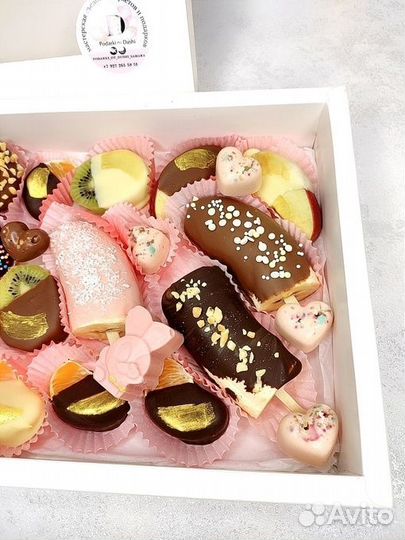 Клубника в шоколаде, конфеты ручной работы