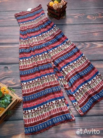 Комбинезон новый 42 размер