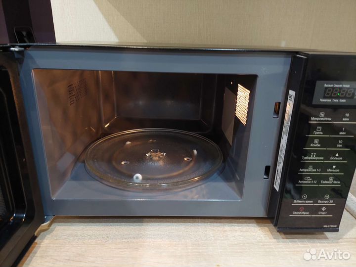 Микроволновая печь Panasonic бу