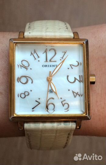 Часы женские Orient