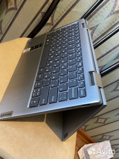 Ноутбук lenovo