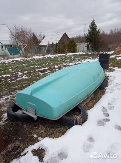 Лодка Пелла длинная