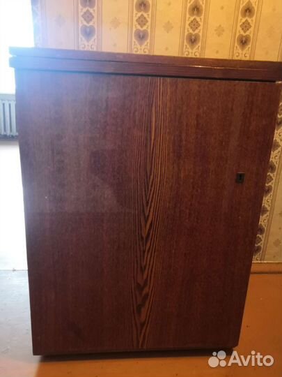 Швейная машина Чайка III с электроприводом