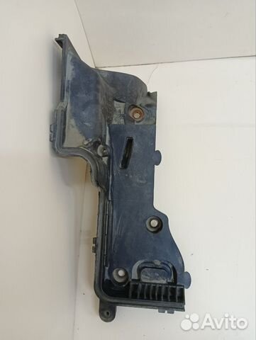 Крепление акб корпус / подставка Land Rover Discov