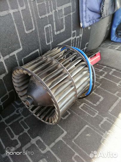 Вентилятор отопителя 