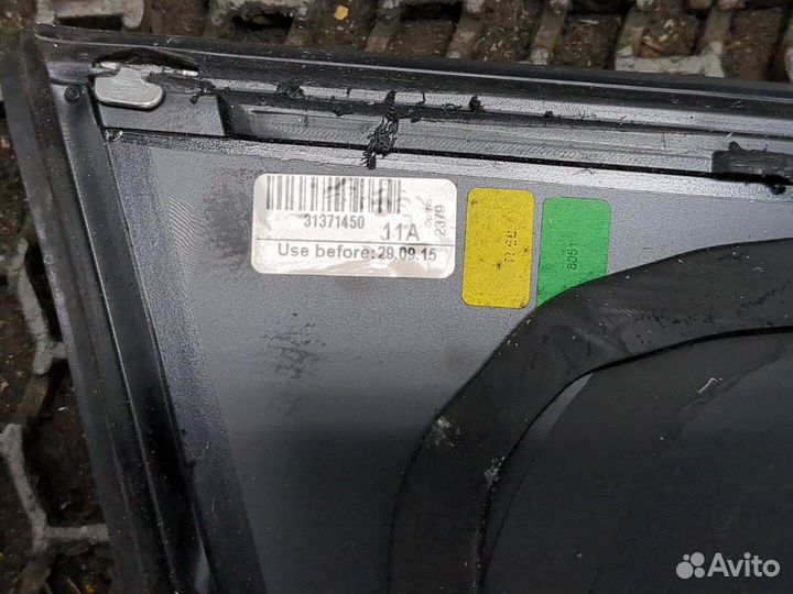 Стекло кузовное боковое Volvo XC90, 2016