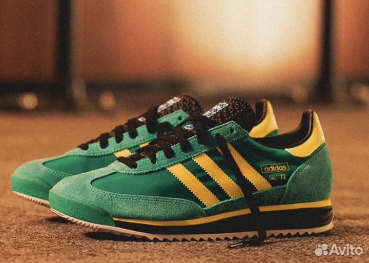 Кроссовки Adidas SL72