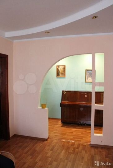 3-к. квартира, 74 м², 4/10 эт.