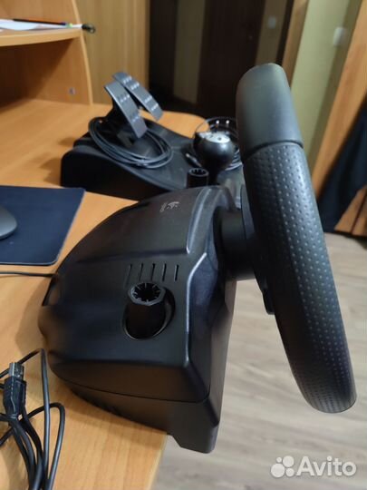 Игровой руль Logitech Driving Force GT