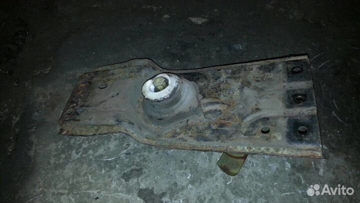 Механизм подъема запасного колеса, Караван 01-03