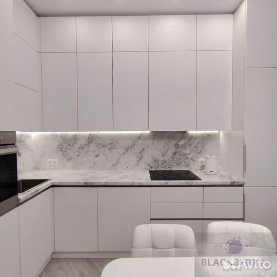 Угловая кухня