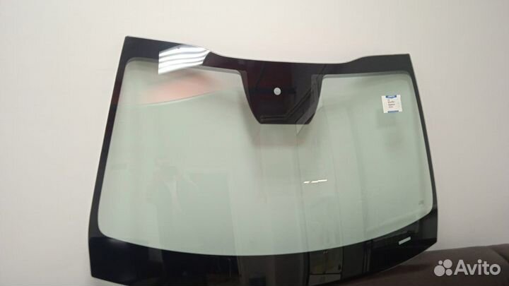 Лобовое стекло Kia k5 Киа к5