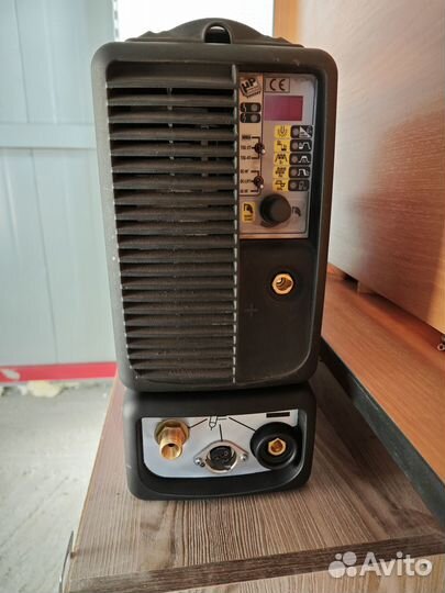 Сварочный аппарат Telwin Technology TIG 182 AC/DC