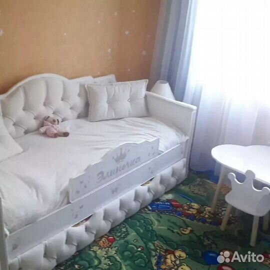 Диван с выкатной секцией. Мы в Волгограде