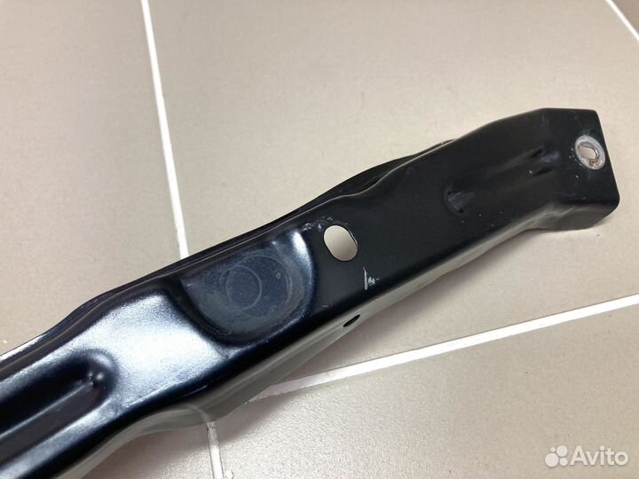 Панель крепления правой фары Chery Tiggo 4 FL