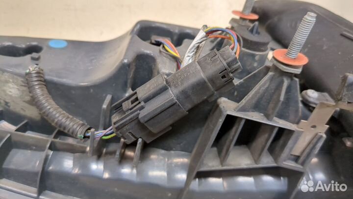 Фонарь (задний) правый Ford Mondeo 5 2015, 2015