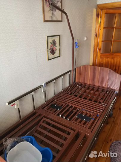 Функциональная кровать для лежачих